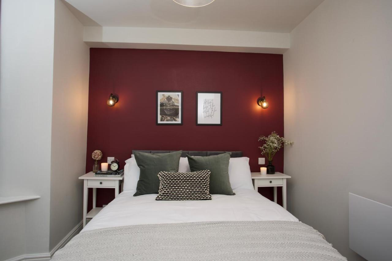 Lincoln House Apartments Бакстон Экстерьер фото